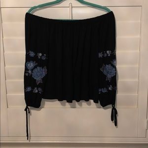 american eagle off the shoulder top